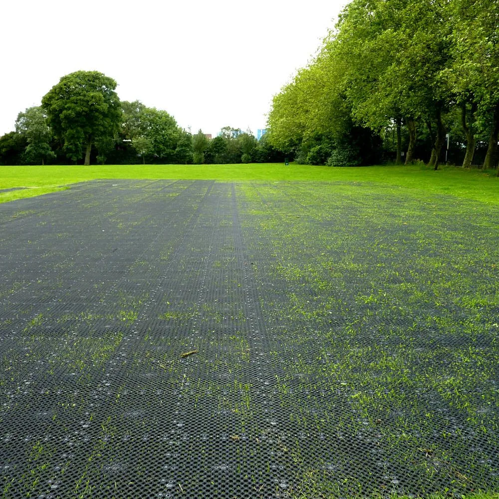 Duramat UK - DuraPARK Heavy-Duty Grass Protection Parking Mats (Black)