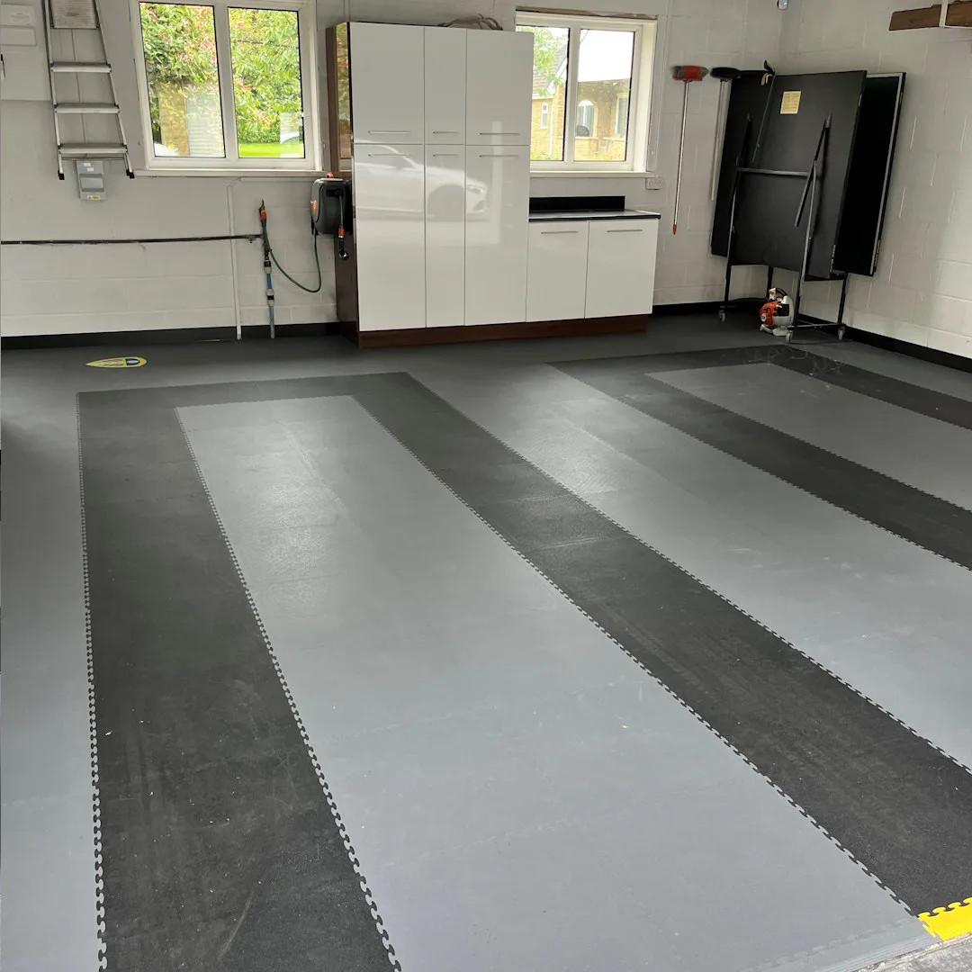 DuraTile™ PVC Garage Floor Tiles 50cm | Duramat UK