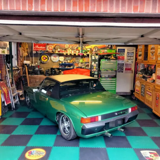 DuraTile™ PVC Garage Floor Tiles 50cm Racing Green | Duramat UK