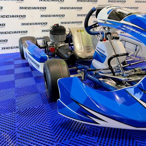 VentLock™ Blue Vented Garage Floor Tiles - Daniel Ricciardo DRS Series Karting | Duramat UK